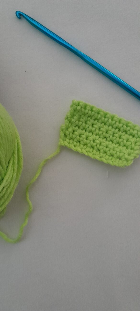 Crocheting Single Crochet- Basic Uses and Tutorial